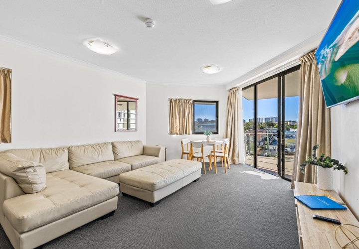 OVR Budget One Bedroom 1200px 0000