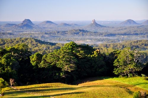 Hinterland Wineries & Tours